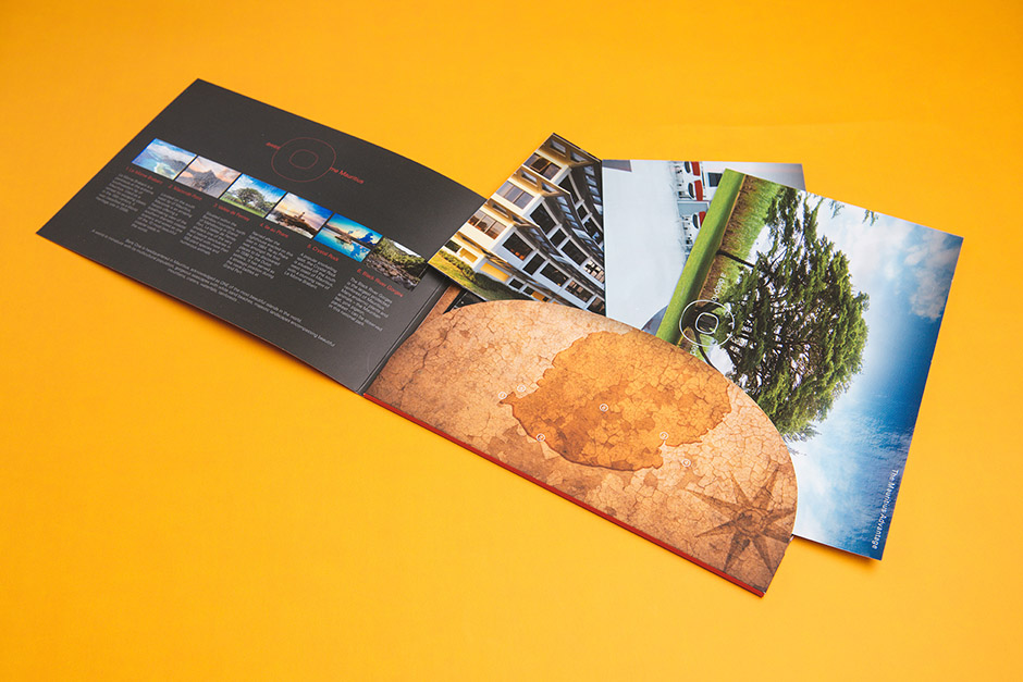 Bank One brochure, printed by Précigraph